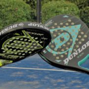 Padel racket gaten